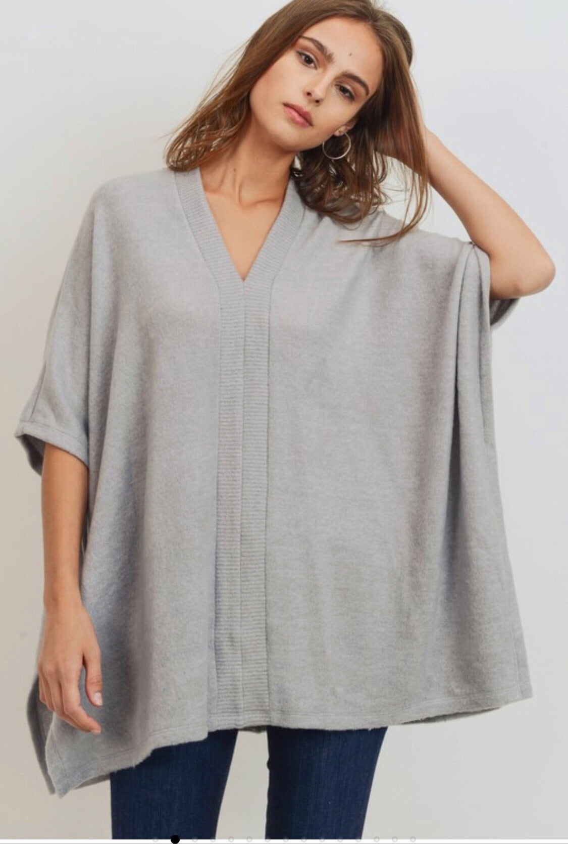 Sadie poncho (gray)